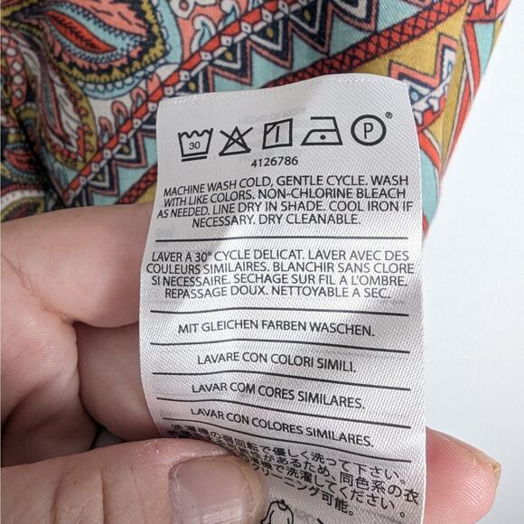 Volcom Stone Row Collection Multicolor Crescent Paisley Poncho Top One Size Boho - Picture 9 of 9